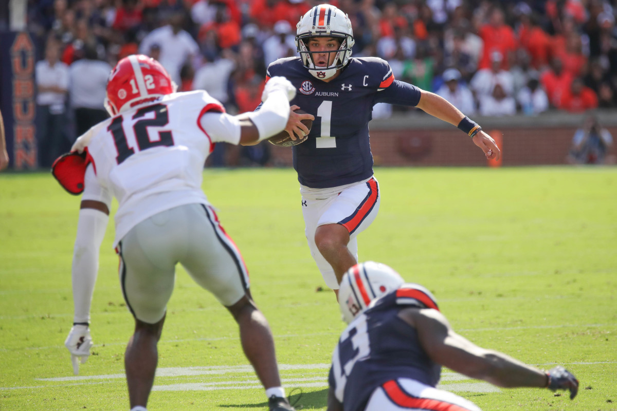 Payton Thorne vs Georgia Eric Starling/Auburn Daily 